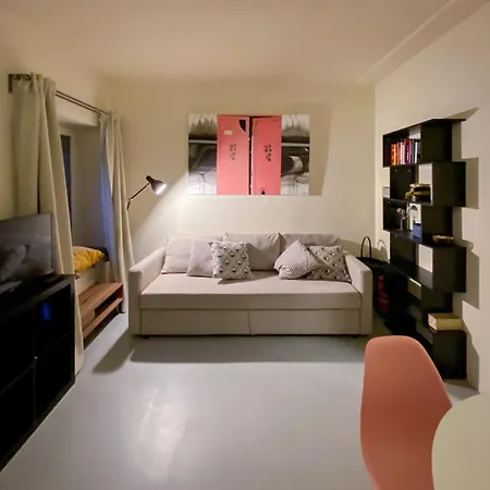 Brenta Place דירה